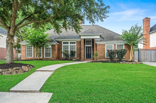 4214 Meadow Forest Ln, Kingwood, TX 77345