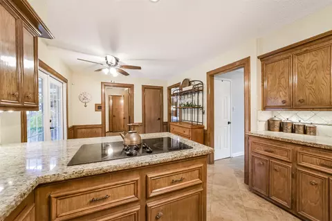 Kitchen - 17815 Routhland Dr, Spring, TX 77379 photo 5 of 7