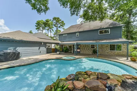 Exterior - 17815 Routhland Dr, Spring, TX 77379 photo 6 of 8