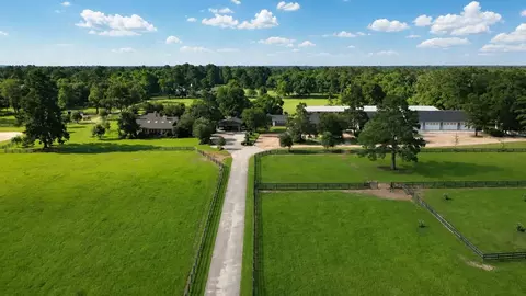 31626 Dobbin Hufsmith, Magnolia, TX 77354
