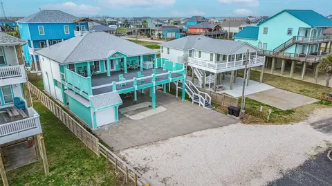 2479 Gilmore, Crystal Beach, TX 77650