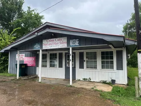 603 Highway 147, Broaddus, TX 75929