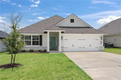 3164 Brady Ct, Bryan, TX 77808