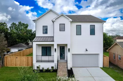 4009 Newshire Dr, Houston, TX 77025