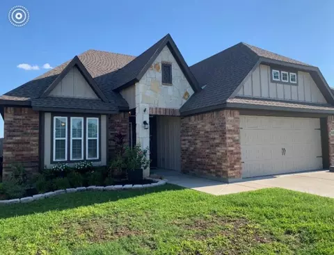 7907 Putter Place Ct, Navasota, TX 77868