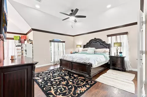 Bedroom - 1000 Arbor Way, Conroe, TX 77303 photo 1 of 8