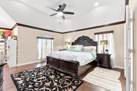 Bedroom - 1000 Arbor Way, Conroe, TX 77303 photo 2 of 8