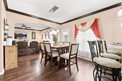 Dining - 1000 Arbor Way, Conroe, TX 77303 photo 7 of 7