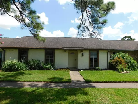 3980 Laura Leigh Dr, Friendswood, TX 77546