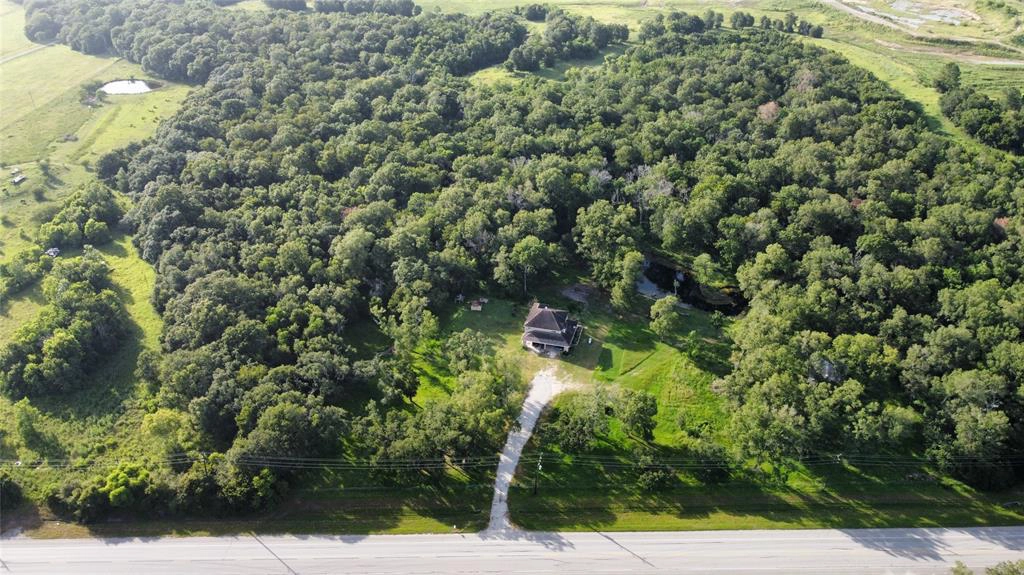 8903 E Fm 1462 Rd  