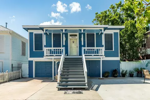 1625 Avenue M 12, Galveston, TX 77550