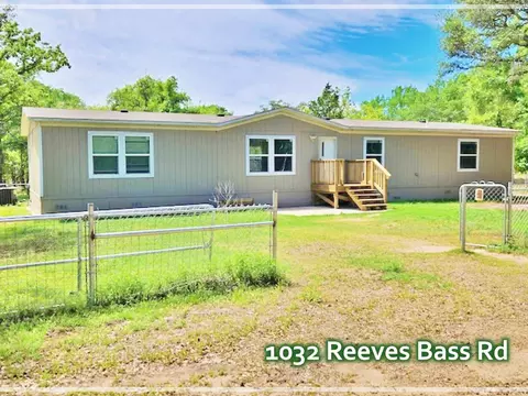 1032 Reeves Rd, Garwood, TX 77442