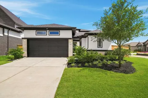 11059 Valley Fort Dr, Missouri City, TX 77459