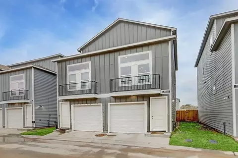 4906 Paradigm Ln, Spring, TX 77379