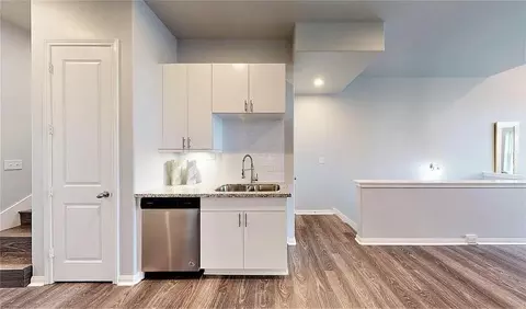 Kitchen - 4906 Paradigm Ln, Spring, TX 77379 photo 2 of 2