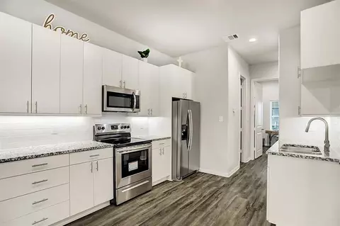 Kitchen - 4906 Paradigm Ln, Spring, TX 77379 photo 1 of 2