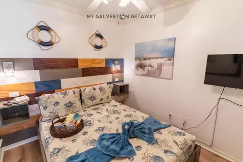 6300 Seawall Blvd #9228, Galveston, TX 77551