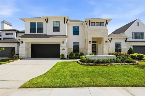 10926 White Mangrove Dr, Cypress, TX 77433