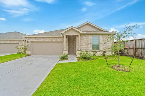 3111 Freiberger Ln, Alvin, TX 77511