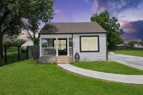 7003 Darien St, Houston, TX 77028