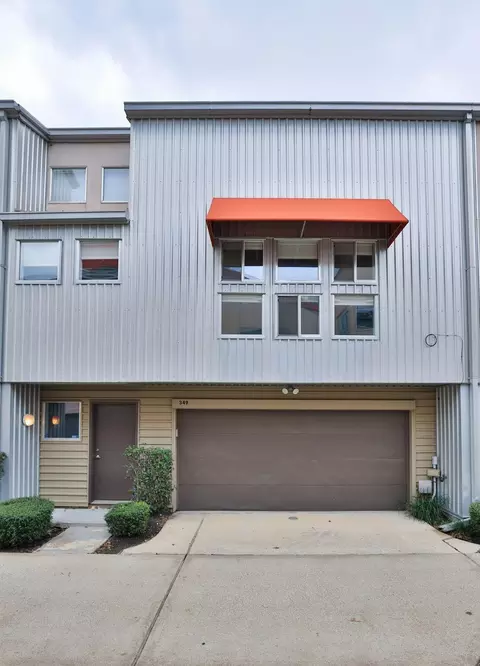 349 Sydnor St, Houston, TX 77020