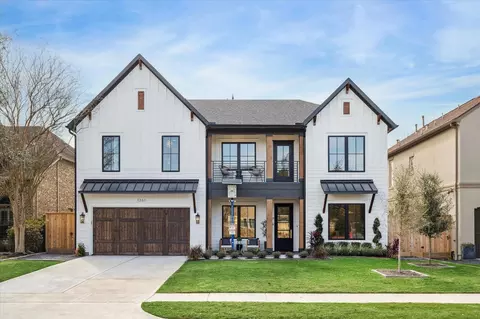 1261 Wakefield Dr, Houston, TX 77018