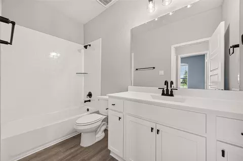 Bath - 1411 Terry Roberts Dr, Angleton, TX 77515 photo 1 of 7