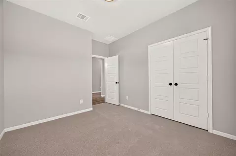 Bedroom - 1411 Terry Roberts Dr, Angleton, TX 77515 photo 4 of 10