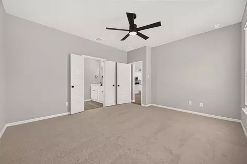 Bedroom - 1411 Terry Roberts Dr, Angleton, TX 77515 photo 9 of 10