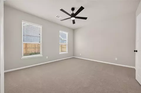 Bedroom - 1411 Terry Roberts Dr, Angleton, TX 77515 photo 7 of 10
