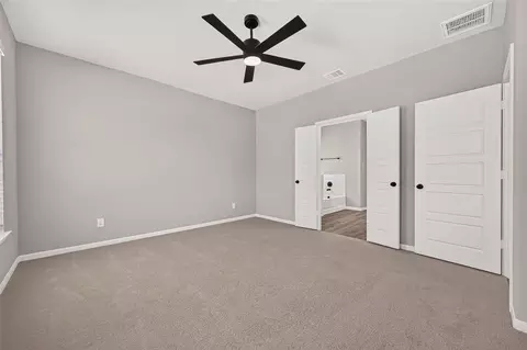 Bedroom - 1411 Terry Roberts Dr, Angleton, TX 77515 photo 8 of 10