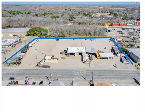 1215 Avenue H, Rosenberg, TX 77471
