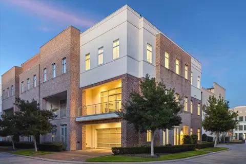 1430 Lake Pointe Pkwy, Sugar Land, TX 77478