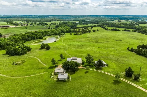 7850 Highway 159 W, Bellville, TX 77418