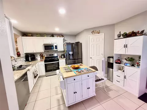Kitchen - 22843 Twisting Pine Dr, Spring, TX 77373 photo 1 of 4