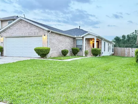 22843 Twisting Pine Dr, Spring, TX 77373