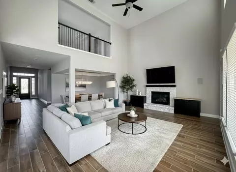 6207 Maple Ct, League City, TX 77573