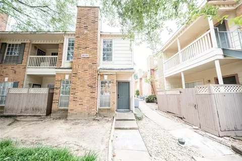 2626 Holly Hall St #1201, Houston, TX 77054