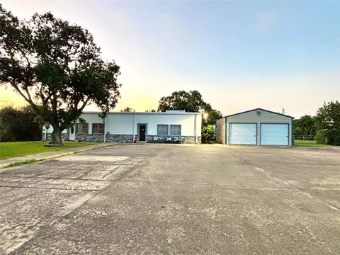 14100 Fm-2853, Palacios, TX 77465