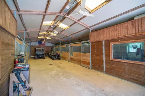 Entry Way - 21729 Fm 1887 Rd, Hempstead, TX 77445 photo 3 of 3