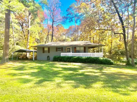 319 Walnut Dr, Trinity, TX 75862 photo 1