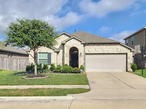 9815 Willow Crown Ln, Richmond, TX 77406