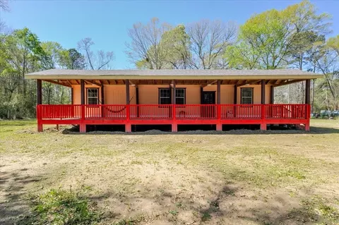 Exterior - 691 Willow Dr, Shepherd, TX 77371 photo 2 of 4
