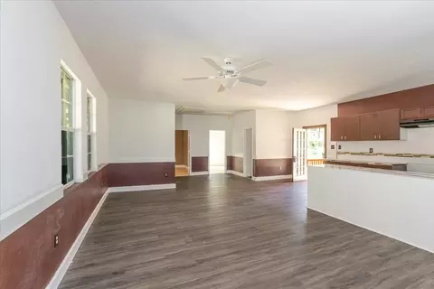 Living - 691 Willow Dr, Shepherd, TX 77371 photo 1 of 1