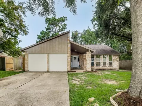 3911 Wintergreen, Humble, TX 77396