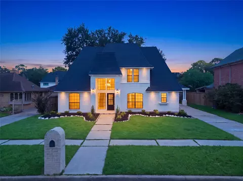 9918 Sagegreen Dr, Houston, TX 77089