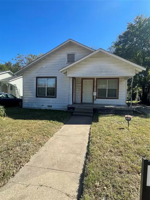 3626 Carpenter Ave, Dallas, TX 75210