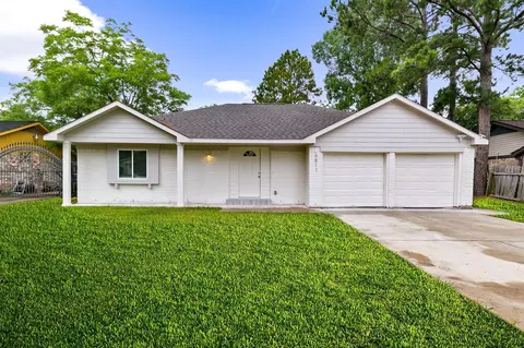 8311 Quail Burg Ln, Missouri City, TX 77489