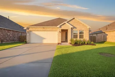 4302 Fenwick Rd, Texas City, TX 77591