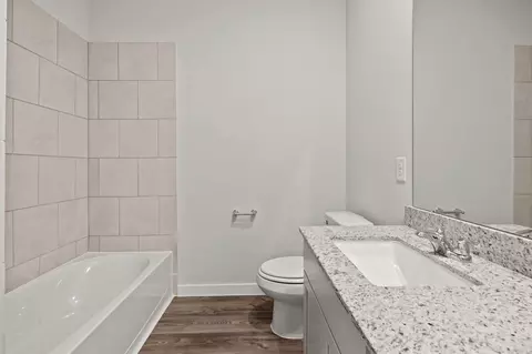 Bath - 16994 Hazelnut Dr, Conroe, TX 77302 photo 2 of 2